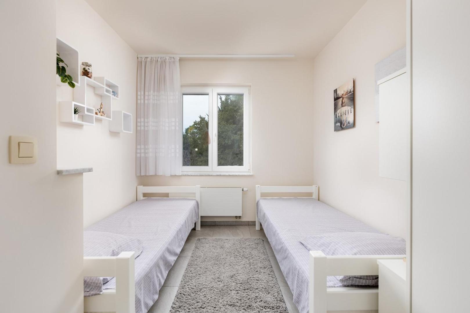 Apartments Pivas Malinska Eksteriør bilde