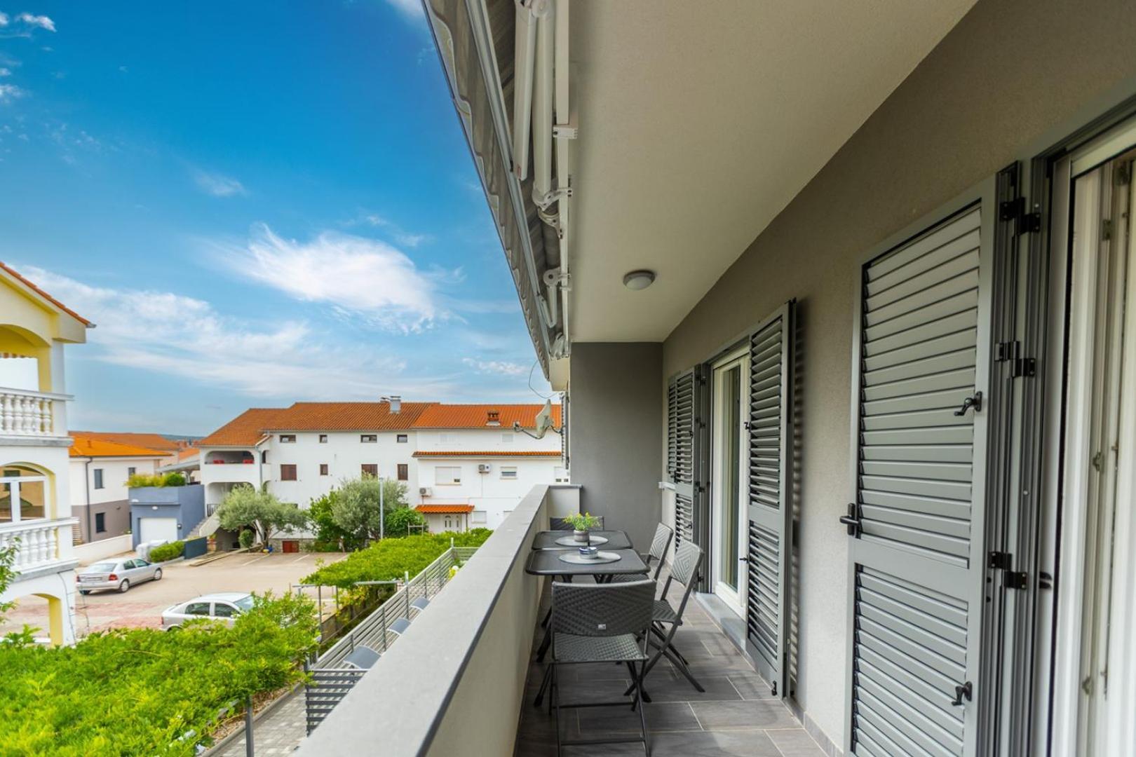 Apartments Pivas Malinska Eksteriør bilde
